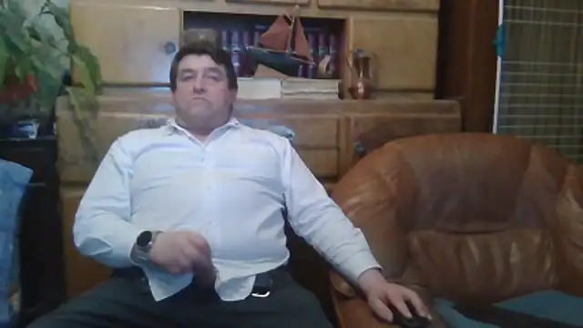 Snapshot of sympatrique chatting on February 2026 07:32:02 PM sympatrique online show from February 2026 07:32:02 PM