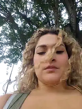 Sara smiiith211 online show from January 2026 08:23:01 PM