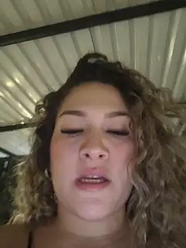 Sara smiiith211 online show from May 2026 01:57:16 AM