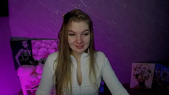 lily williamss online show from May 2026 11:01:04 PM