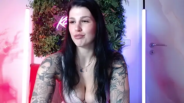 KiraKane1 online show from January 2025 02:00:02 PM