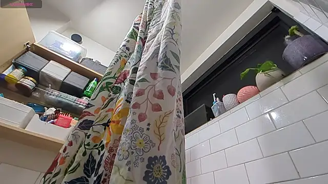 Snapshot of bukkakebae1 chatting on February 2025 11:30:01 AM bukkakebae1 online show from February 2025 11:30:01 AM