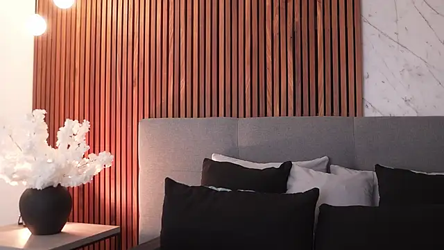 Snapshot of Amelia_Rouse chatting on November 2025 09:14:01 PM Amelia Rouse online show from November 2025 09:14:01 PM