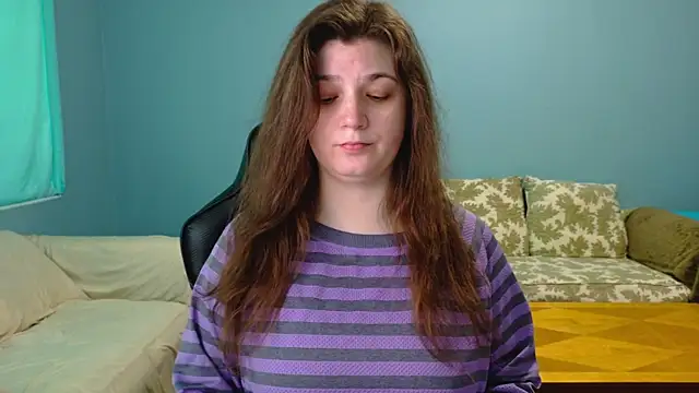 TreeJeanne online show from April 2026 07:39:02 PM