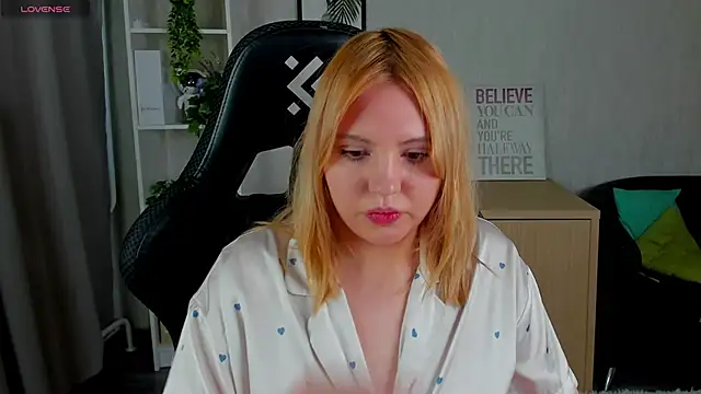 Stacy Luv online show from February 2026 09:25:02 AM