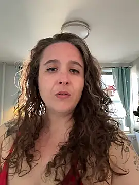 Snapshot of sylviahhh chatting on June 2026 09:51:02 PM sylviahhh online show from June 2026 09:51:02 PM