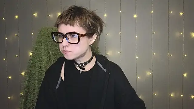 kortny yo online show from February 2025 08:53:02 PM