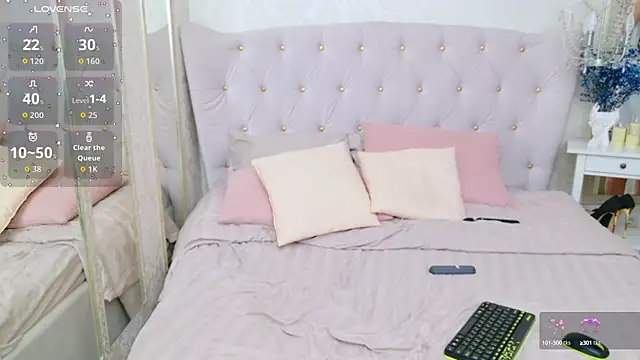 Damn Bae  online show from September 2025 01:06:02 AM