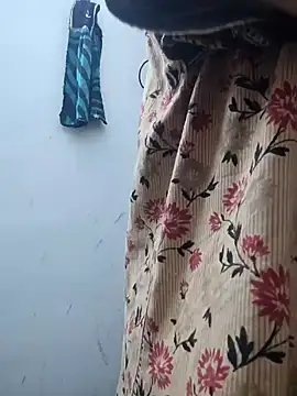 Snapshot of Aaradhya chatting on December 2024 01:39:02 AM Aaradhya online show from December 2024 01:39:02 AM