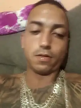 Snapshot of Gabrielag1533 chatting on March 2026 11:30:02 PM Gabrielag1533 online show from March 2026 11:30:02 PM