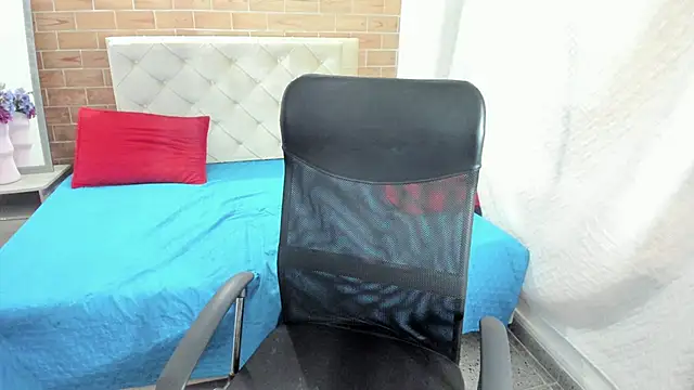 MIKE HUNTER7 online show from February 2025 05:18:01 PM