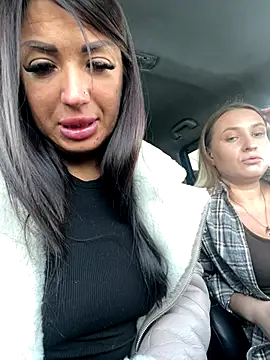 Snapshot of RuslanaXX chatting on November 2025 03:01:02 AM RuslanaXX online show from November 2025 03:01:02 AM