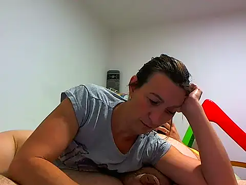 Kassandra mike online show from November 2025 07:05:02 PM