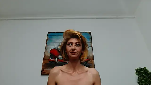 Snapshot of Taissa4U chatting on March 2025 11:05:02 PM Taissa4U online show from March 2025 11:05:02 PM