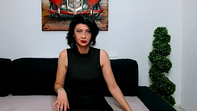 Snapshot of Taissa4U chatting on October 2025 06:35:02 PM Taissa4U online show from October 2025 06:35:02 PM