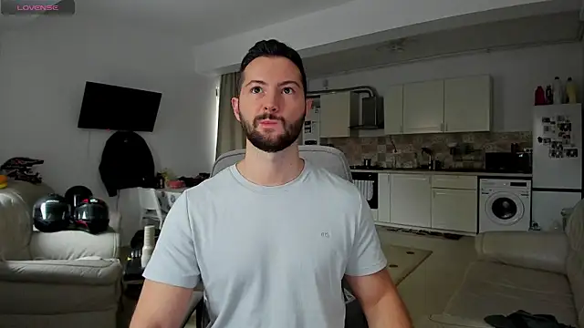 ZackFraser online show from November 2025 09:53:02 AM