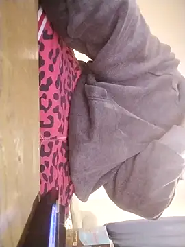 Snapshot of Luziluzi0999 chatting on March 2026 10:26:01 PM Luziluzi0999 online show from March 2026 10:26:01 PM