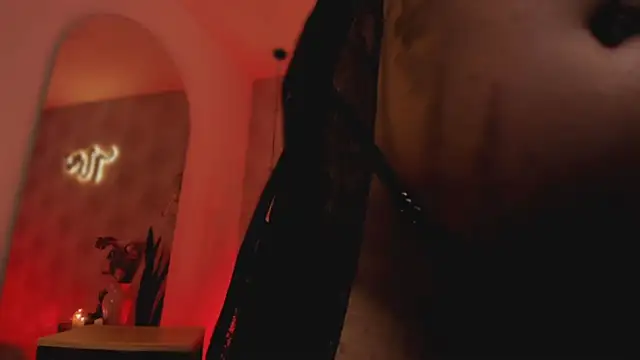 Nicolemorelli2 online show from January 2026 01:37:02 PM