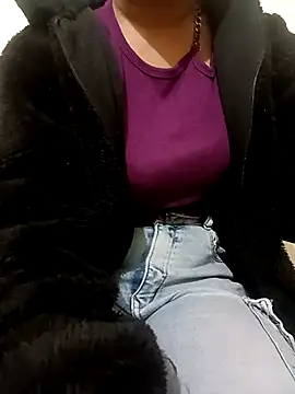 sweet jia23 online show from November 2025 04:45:02 AM