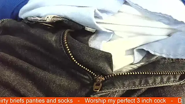 smoothandtiny online show from December 2025 07:37:01 AM