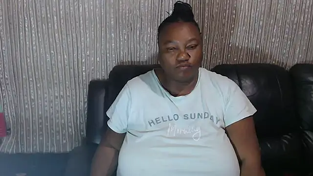 MATUREBUSSTY online show from November 2025 12:10:02 AM