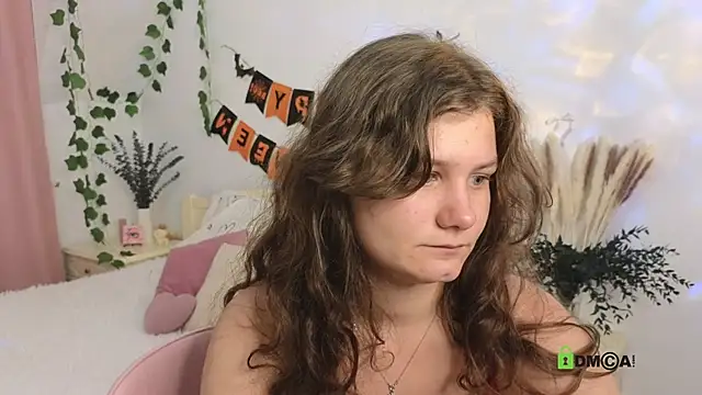 Charlotte wow online show from October 2025 06:54:01 PM