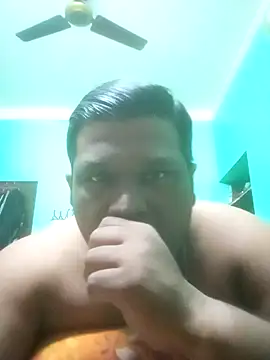 Snapshot of ssamit0808 chatting on December 2024 08:15:01 PM ssamit0808 online show from December 2024 08:15:01 PM