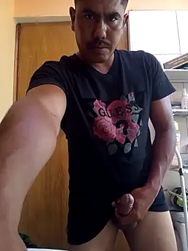 Snapshot of negro15cm17 chatting on September 2025 08:44:02 PM negro15cm17 online show from September 2025 08:44:02 PM