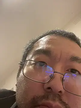 Yueli198511 online show from June 2026 09:46:01 PM
