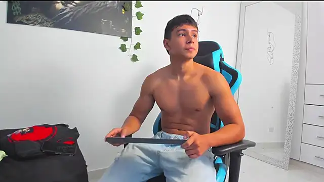 Bray Kevin online show from February 2025 04:04:02 AM