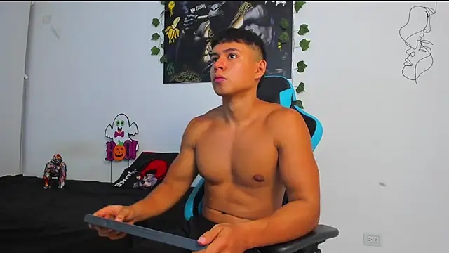 Bray Kevin online show from February 2025 11:57:02 PM