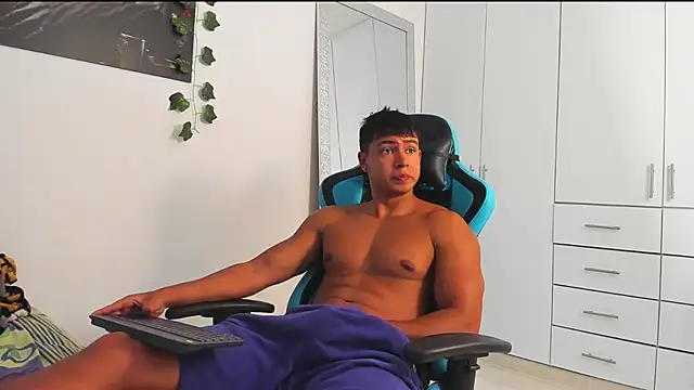 Bray Kevin online show from September 2025 03:22:01 PM