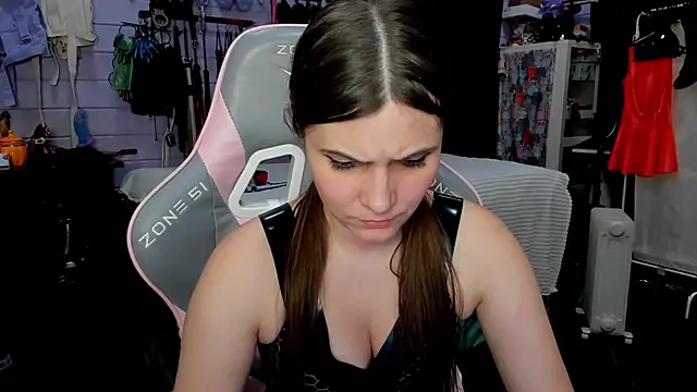 Stroynyash online show from March 2025 12:04:02 AM