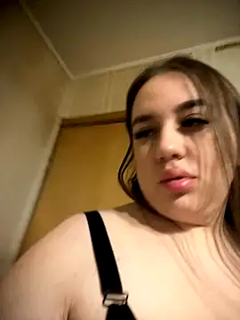 Snapshot of GabiBoobs chatting on December 2025 08:17:01 PM GabiBoobs online show from December 2025 08:17:01 PM