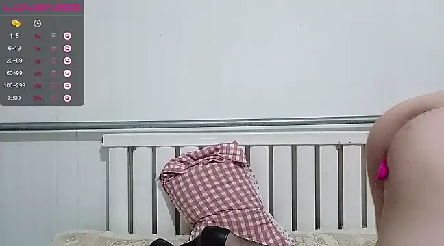 Snapshot of mimi-yangyang chatting on December 2024 05:08:01 PM mimi-yangyang online show from December 2024 05:08:01 PM