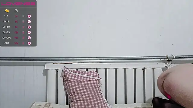 Snapshot of mimi-yangyang chatting on February 2025 05:07:01 PM mimi-yangyang online show from February 2025 05:07:01 PM