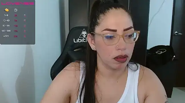 natashasmithe online show from December 2024 09:55:02 PM