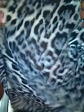 Snapshot of YR-SHIVANI chatting on November 2025 05:46:02 AM YR-SHIVANI online show from November 2025 05:46:02 AM