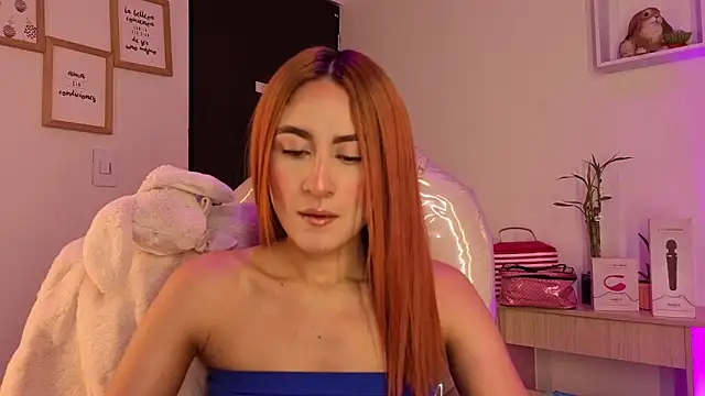 Tiarha online show from November 2025 05:06:01 AM