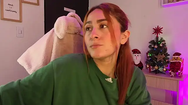 Tiarha online show from November 2025 04:11:02 AM