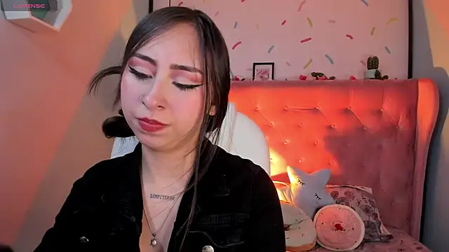  cloe martinez online show from February 2025 09:29:02 PM