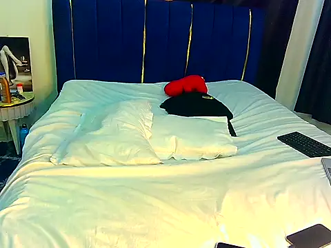 t-Booty risky  online show from September 2025 05:45:02 AM