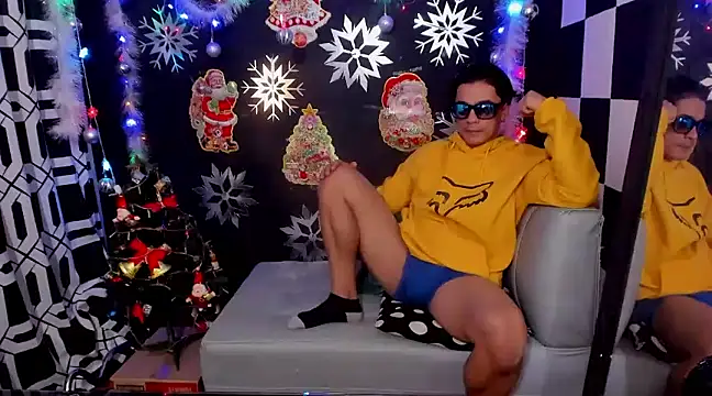 Brunocuttie94 online show from December 2024 08:26:02 PM