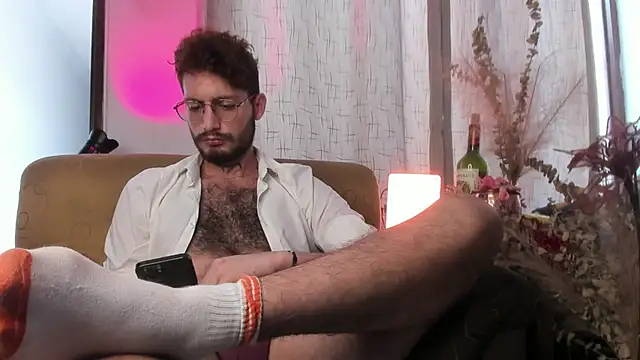 Snapshot of axel_giracr chatting on February 2025 03:58:01 PM axel giracr online show from February 2025 03:58:01 PM