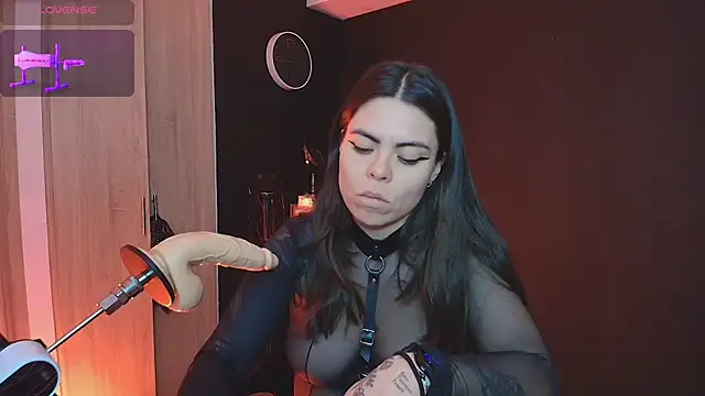  WednesdayFriday  online show from December 2025 05:30:01 PM