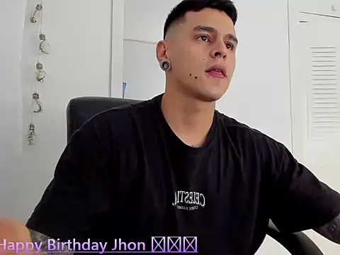 E Moon online show from January 2026 02:27:02 AM