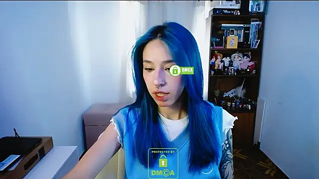 dakota senju online show from December 2024 01:00:02 PM