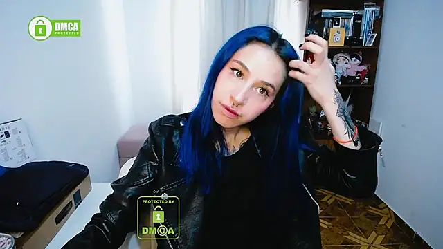 dakota senju online show from December 2024 02:00:01 PM