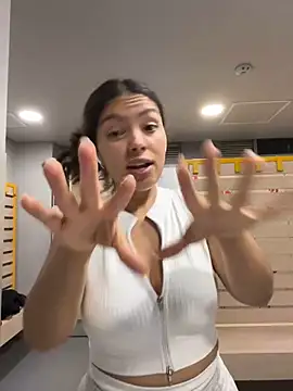 Nathcurly  online show from December 2024 03:15:02 AM