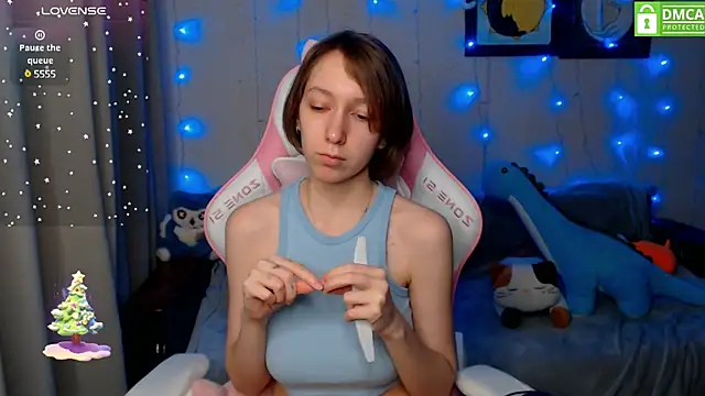 Snapshot of LeahGottty chatting on December 2024 02:44:01 PM LeahGottty online show from December 2024 02:44:01 PM